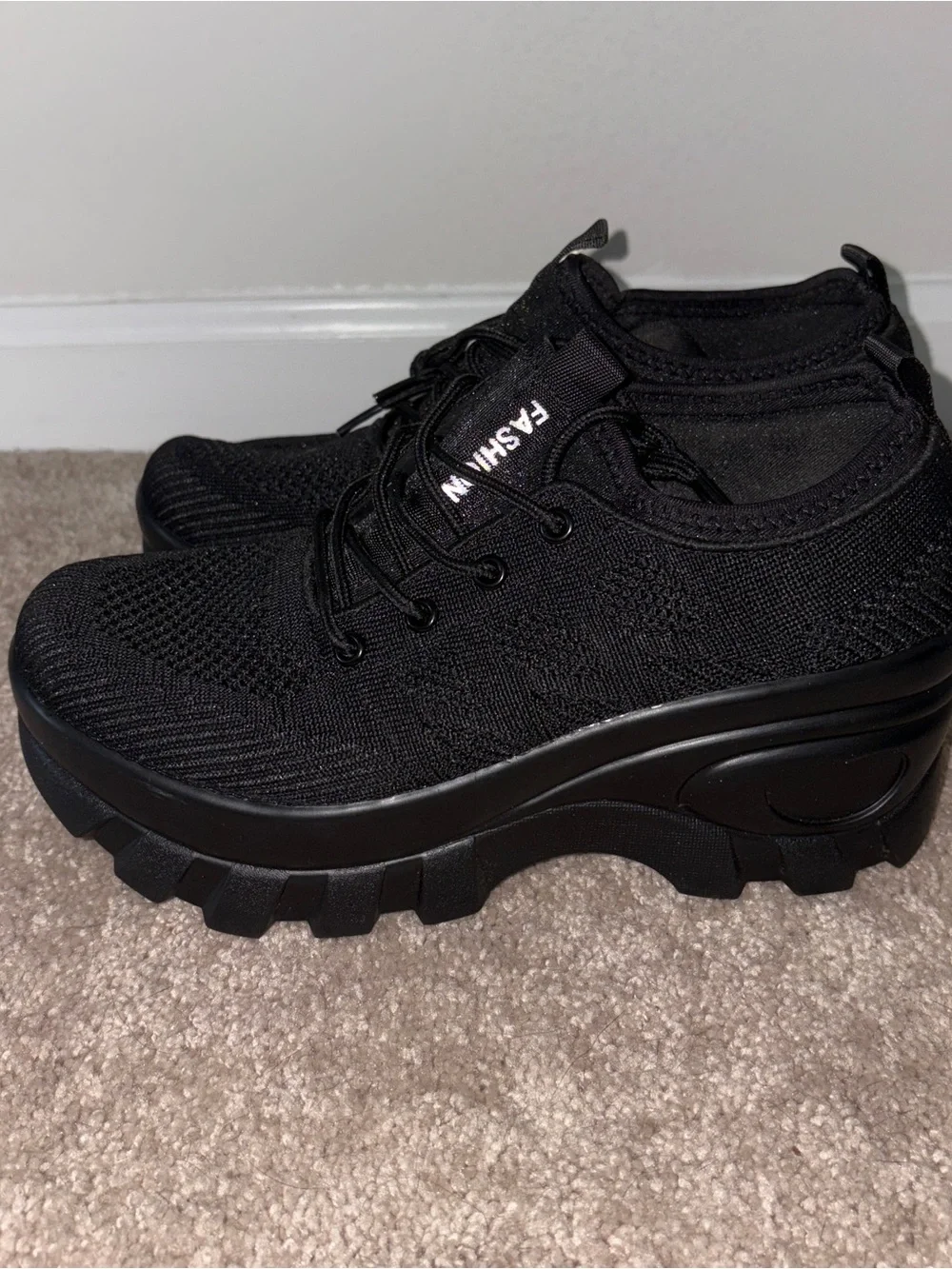Black Platform Knit Lace-Up Women's Sneakers